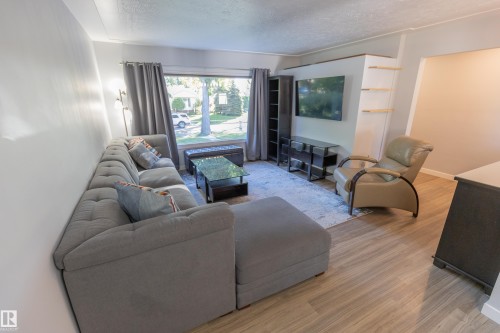 12380 132 Street Nw, Edmonton, AB 
