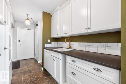 #612 11307 99 Av Nw, Edmonton, AB 