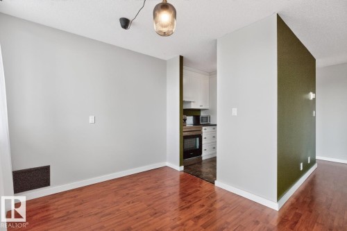 #612 11307 99 Av Nw, Edmonton, AB 