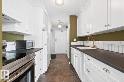 #612 11307 99 Av Nw, Edmonton, AB 