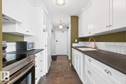 #612 11307 99 AV NW  Edmonton, AB T5K 0H2
