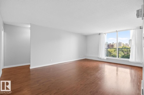 #612 11307 99 Av Nw, Edmonton, AB 