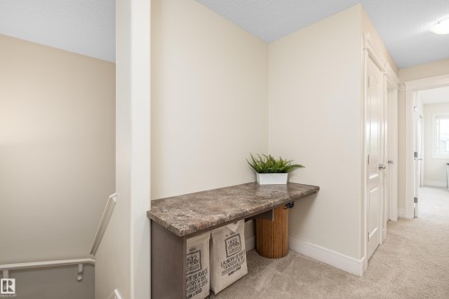 612 175A Street Sw, Edmonton, AB 