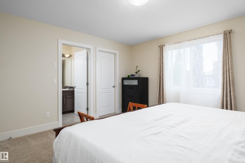 612 175A Street Sw, Edmonton, AB 