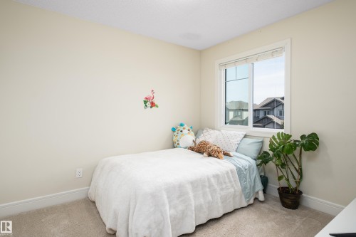 612 175A Street Sw, Edmonton, AB 