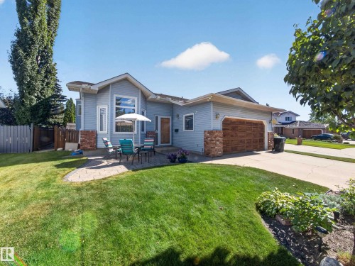 7 KIRKLEES Place   Sherwood Park, AB T8A 5H2