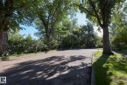 9741 90 Avenue Nw, Edmonton, AB - Outdoor