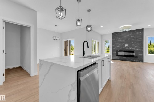 292 Fraser Way Nw Nw, Edmonton, AB 