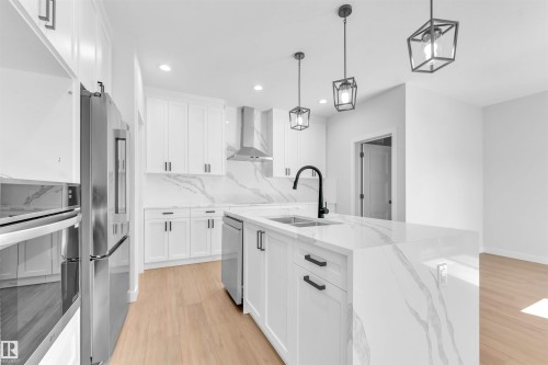 292 Fraser Way Nw Nw, Edmonton, AB 