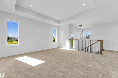 292 Fraser Way Nw Nw, Edmonton, AB 
