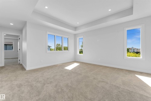 292 Fraser Way Nw Nw, Edmonton, AB 