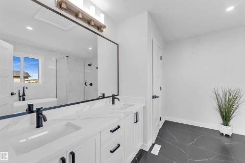 292 Fraser Way Nw Nw, Edmonton, AB 