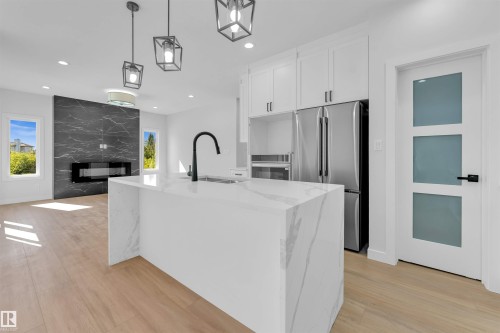 292 Fraser Way Nw Nw, Edmonton, AB 