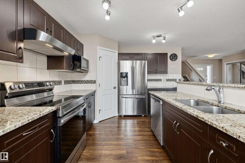 4020 166 Avenue Nw, Edmonton, AB 
