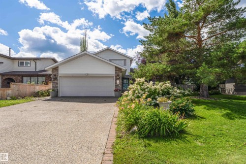 79 WOODSTOCK Drive   Sherwood Park, AB T8A 4C2