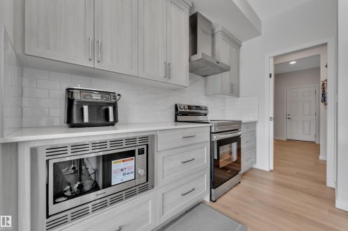 4855 Hawthorn Bend Sw, Edmonton, AB 