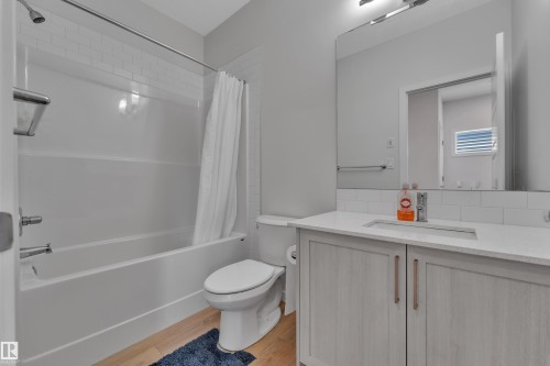 4855 Hawthorn Bend Sw, Edmonton, AB 