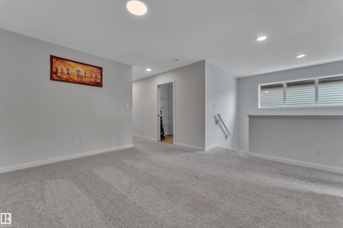 4855 Hawthorn Bend Sw, Edmonton, AB 