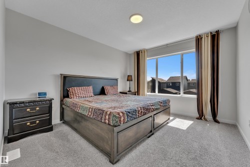 4855 Hawthorn Bend Sw, Edmonton, AB 