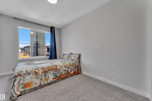 4855 Hawthorn Bend Sw, Edmonton, AB 