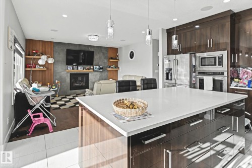 4119 7 Avenue Sw, Edmonton, AB 
