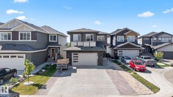 4119 7 Avenue SW  Edmonton, AB T6X 2J2
