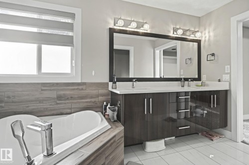 4119 7 Avenue Sw, Edmonton, AB 