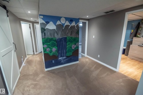 24 Glenwood Crescent, Stony Plain, AB - Indoor Photo Showing Other Room