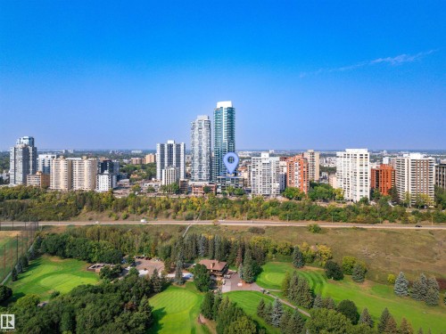 #401 11930 100 Av Nw, Edmonton, AB 