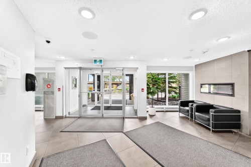 #220 11511 27 Av Nw, Edmonton, AB 