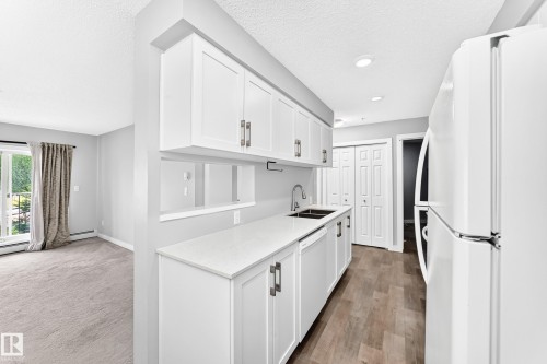 #220 11511 27 Av Nw, Edmonton, AB 