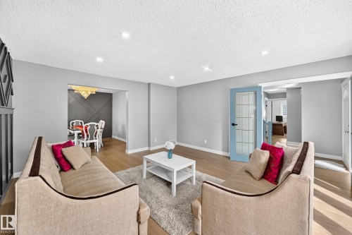 706 Burley Drive Nw, Edmonton, AB 