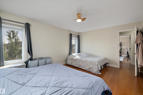 17815 111 Street Nw, Edmonton, AB 