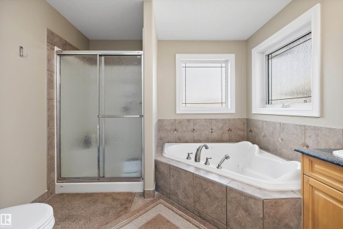 17815 111 Street Nw, Edmonton, AB 