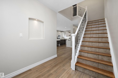 17815 111 Street Nw, Edmonton, AB 