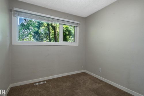 5207 103 Avenue Nw, Edmonton, AB 