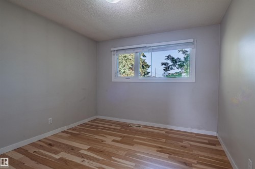 5207 103 Avenue Nw, Edmonton, AB 