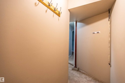 5207 103 Avenue Nw, Edmonton, AB 