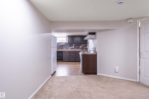 5207 103 Avenue Nw, Edmonton, AB 