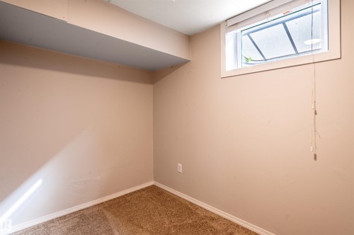 5207 103 Avenue Nw, Edmonton, AB 