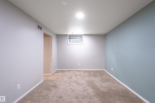 5207 103 Avenue Nw, Edmonton, AB 