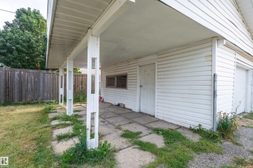 5207 103 Avenue Nw, Edmonton, AB 