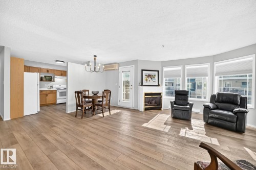 #208 2520 52 St Nw, Edmonton, AB 