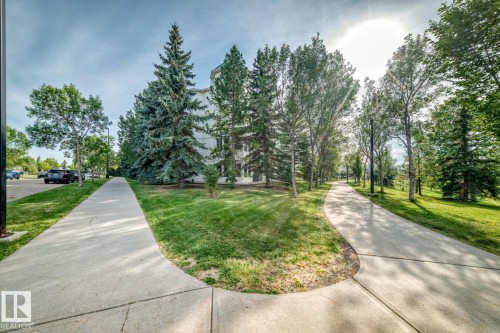#208 2520 52 St Nw, Edmonton, AB 