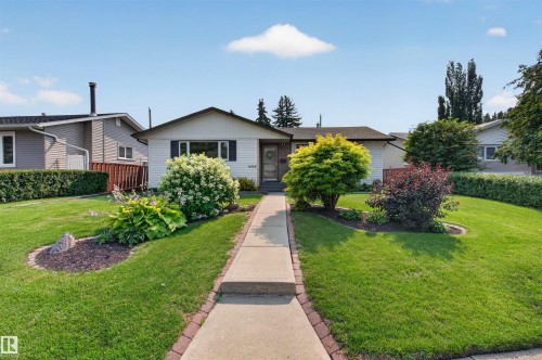 6503 88 Avenue Nw, Edmonton, AB - Outdoor