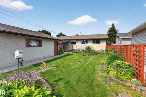 6503 88 Avenue Nw, Edmonton, AB - Outdoor