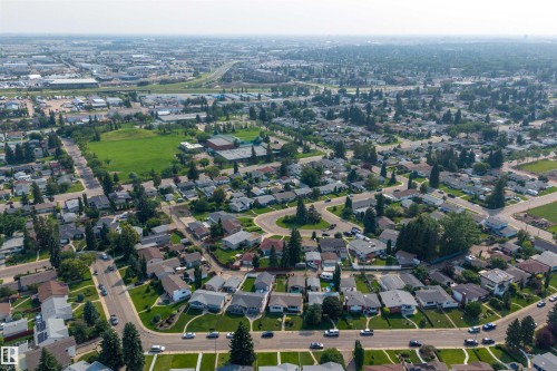 6503 88 Avenue Nw, Edmonton, AB - Outdoor With View