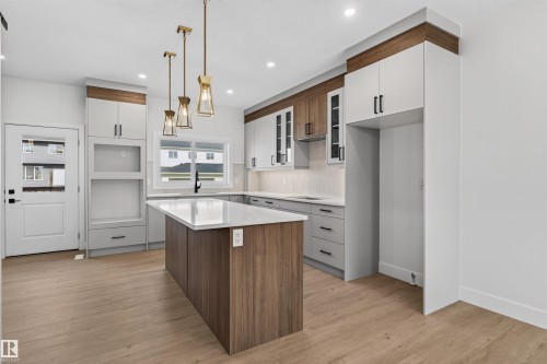 55 Rosa Crescent, St. Albert, AB 