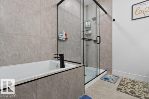 371 Bluff Cv, Leduc, AB 