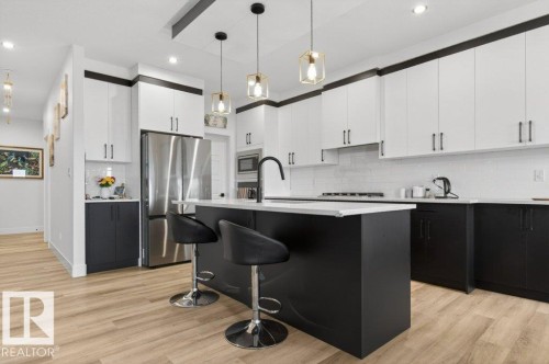 371 Bluff Cv, Leduc, AB 